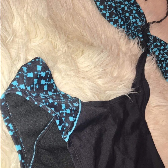 No Boundaries Swimsuit 🌴 - Picture 4 of 6